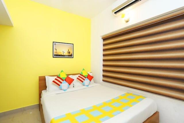 The Solo Apartments Kadavanthra Kochi Exteriör bild
